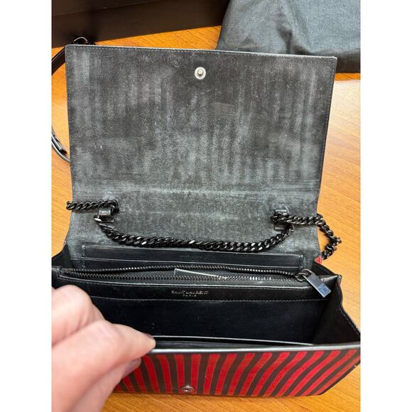 Saint Laurent Metallic Striped Monogram Chain Wallet in Red/Black - Picture 7 of 16